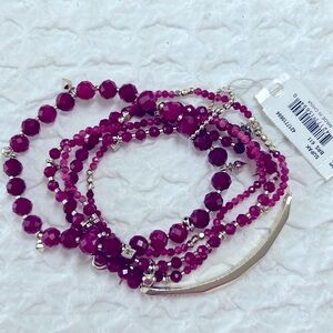 Kendra Scott Supak 5 strand stretch Beaded Bracelet
Burgundy/Maroon/Crimson